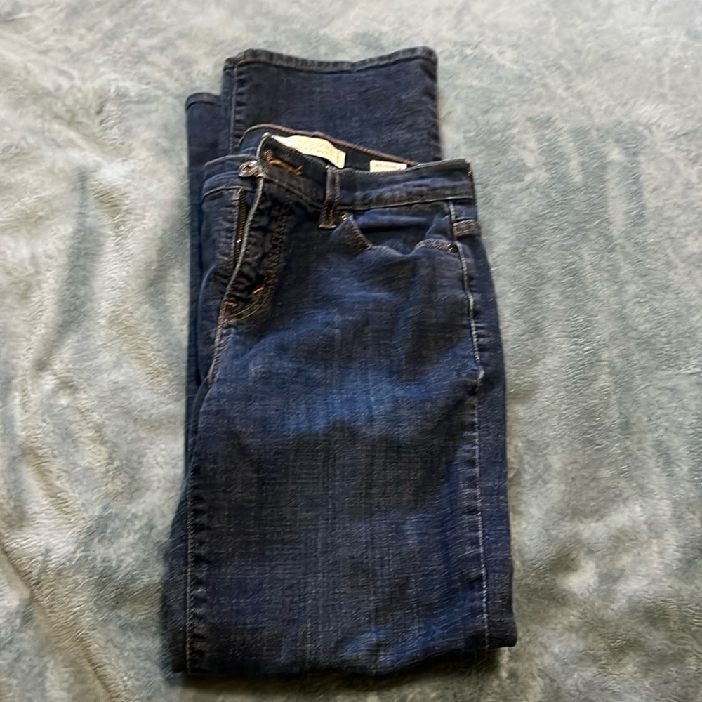 Great condition Levi’s perfectly slimming boot cut 512 jeans